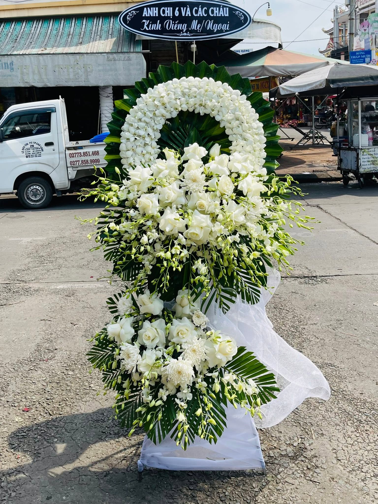 hoa đám tang NFT 48 hoa đám tang NFT 48